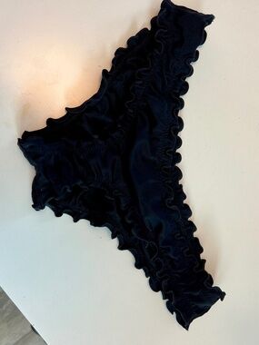 Shade & Shore Black Ruffle Cheeky Bikini Bottom XS Coquette Beach Boho